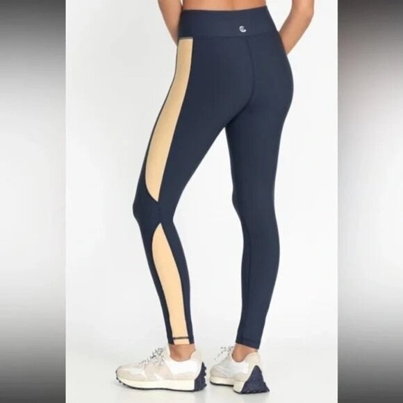 NWT Calme by Johnny Was Endurance Color Blocked Legging Navy Cream XS - Picture 2 of 11